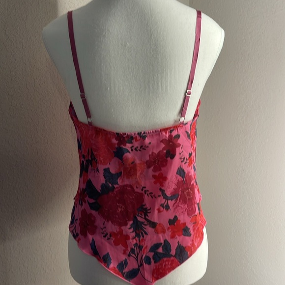 FREE People Intimately Satin Cami SZ XS New With Tags - Picture 2 of 7